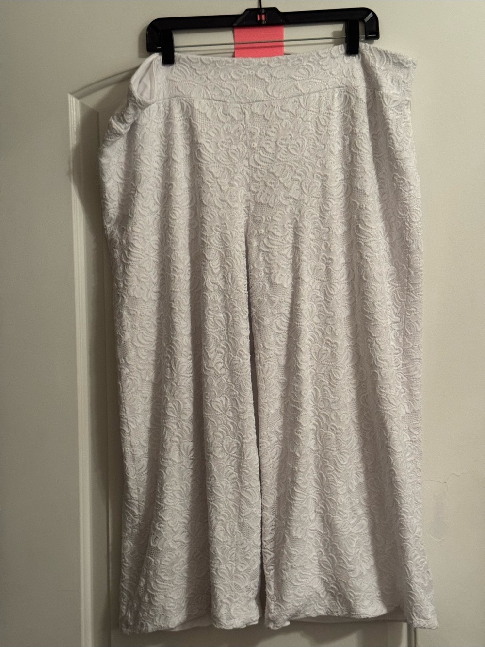 Lane Bryant White Beautiful Design Crop Lined Plus Size 18/20 WP